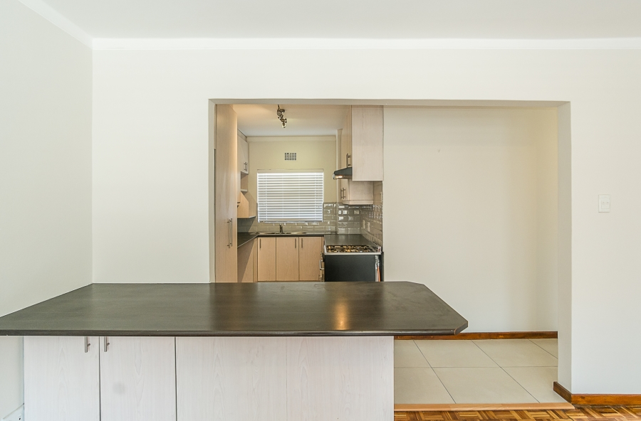 To Let 2 Bedroom Property for Rent in Heathfield Western Cape